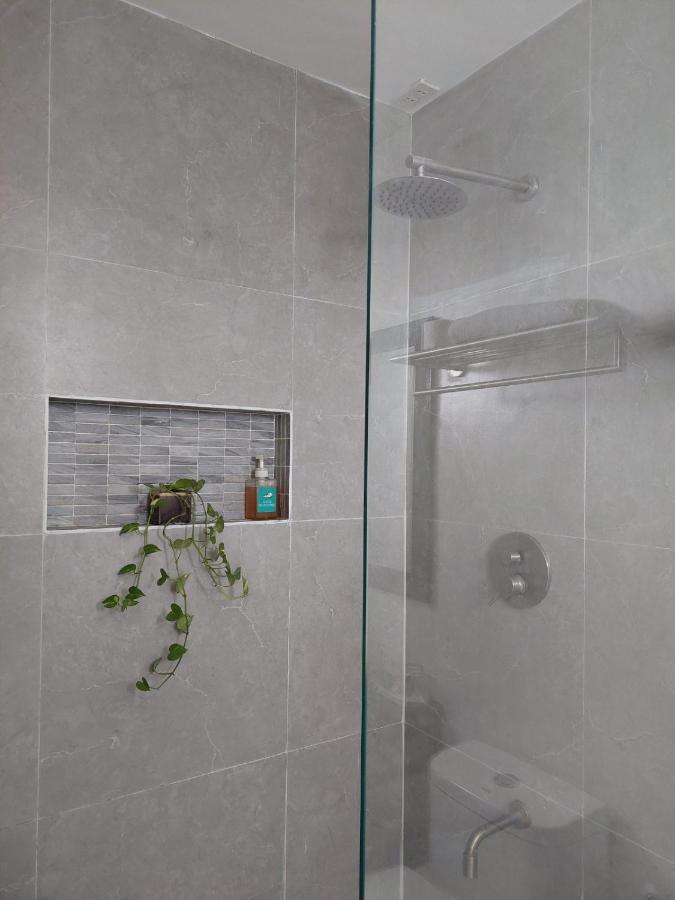 Sea Green Boutique Rooms General Luna  Bagian luar foto